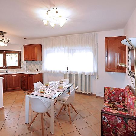 A Casa Di Galdino E Vittorianna Apartment L'Aquila Bagian luar foto