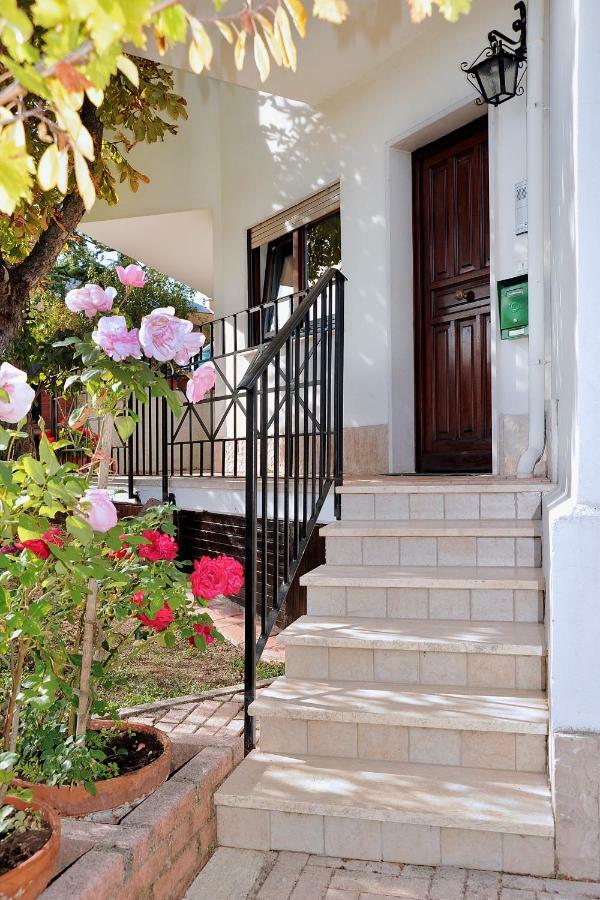 A Casa Di Galdino E Vittorianna Apartment L'Aquila Bagian luar foto